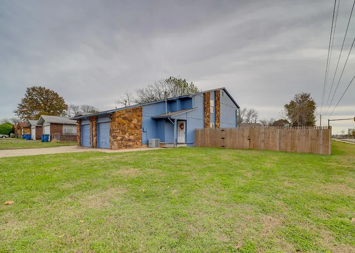 Holiday home 5 Mi To Route 66 Fun! Towhome W/ Game
